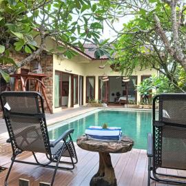 Bali Bliss Villa Tiban Batam, hotel v destinaci Sekupang