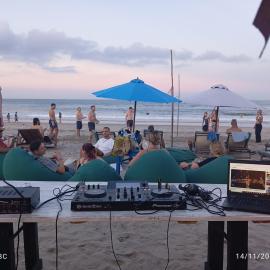 The Seaside Bungalow Hostel and Bar