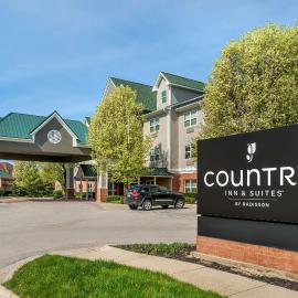 Country Inn & Suites by Radisson, Rossford - Toledo South, hotel v destinaci Rossford