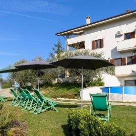 2 Bedroom Amazing Apartment In Moscufo, hotel em Moscufo