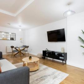 The Albany, Redhill، فندق في ريدهيل
