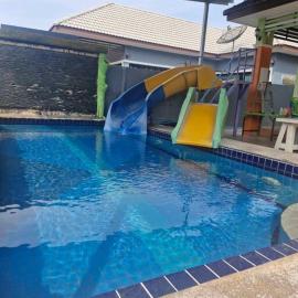 ThawornSuk Pool Villa