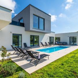 Villa Vivre, hotel in Ližnjan