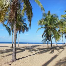 Lord Of Beach Resort & Meditation Centre, hotel u gradu Batikaloa