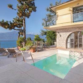 Villa Vista Lago With Pool