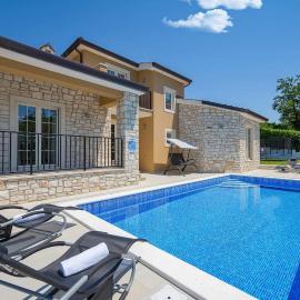 Villa Simic