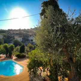 Maison LeFleur - Villa avec piscine sur les hauteurs de Nice, hotel em Nice