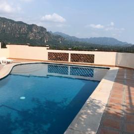 Hotel Casa Piñón, hotel u gradu Tepostlan