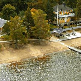 Årsunda Strandbad Sjösunda vandrarhem, hotel di Årsunda