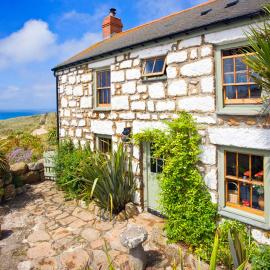 Whitebreakers Beach Cottage Sea-views Garden