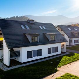 Wonder Home - Domek Sielsko Czarodziejsko blisko Karpacza, z kominkiem, z widokiem na góry i tarasem, hotel in Ściegny