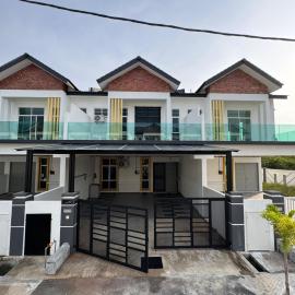 Meera Homestay