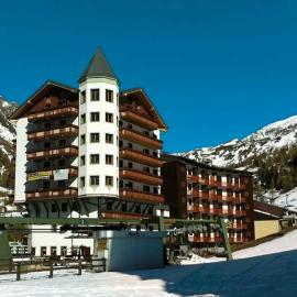 Hotel Adler、フォッポロのホテル