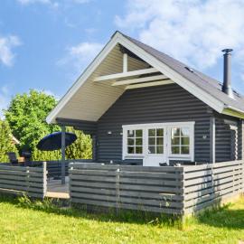 Two-Bedroom Holiday Home In Hovborg, hotel in Hovborg
