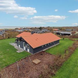 Cozy Home In Vestervig With Sauna, hotell i Vestervig