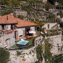 Villa Santa Rosa con Jacuzzi e vista panoramica