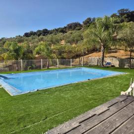 Spacious Villa with Pool in Pruna, 140 m², hotel v destinaci Pruna