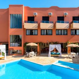 Hotel Ponta das Toninhas, готель у місті Убатуба