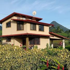 Arenal Dreams House