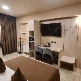 Leno में, होटल Hotel Lenotel