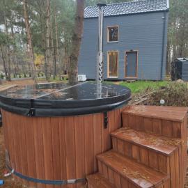 UrszuLove - dom na wyłączność z jacuzzi, blisko jeziora, hotel in Urszulewo