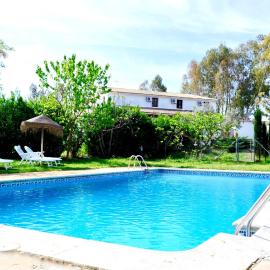 Rural La Paloma, hotel sa Villanueva de Tapia
