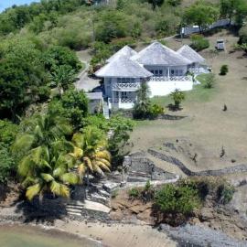 Oceandale Beachfront Villa, hotel in Cap Estate
