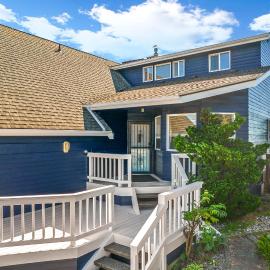 SANDY POINT 6 BEDS 3 BATHS BEACH HOUSE WITH AMAZING VIEWS, hotel in Ferndale