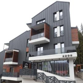 Montan-Aparthotel, hotel Predeálon