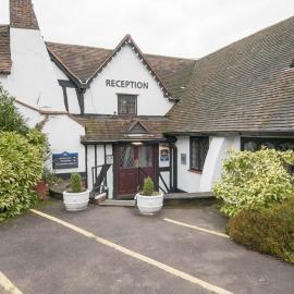 Roebuck Inn, hotel di Stevenage