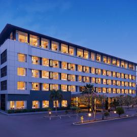 Viesnīca Hotel Santika Lahat pilsētā Lahat