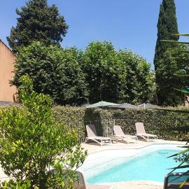 La Cauquière By L'Epicurienne, hotel din Le Beausset