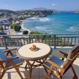 Almyrida Beach Bungalow Sea Front – hotel w mieście Chania