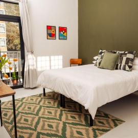 Foools Inn - Trendy Rooms available in the Heart of Sea Point! โรงแรมในเคปทาวน์