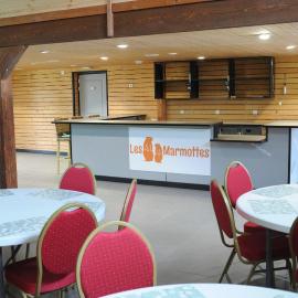 Hébergements le Camp d'Auneau - Les Marmottes