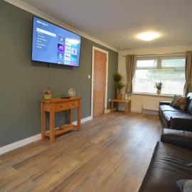 3 Bedrooms, Spacious, off road parking, Minimum 2 Nights, hotel v mestu Saint Helens