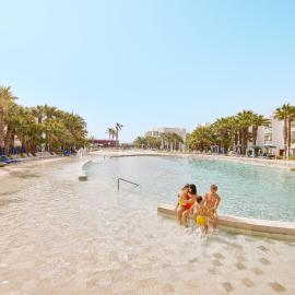 Grand Palladium Select Palace Ibiza - All Inclusive, hotel v destinaci Playa d'en Bossa