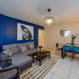 Le Voltaire - Hypercentre - Netflix, hotel u gradu Tur