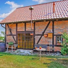 Ferienhaus Jabel, hotelli kohteessa Jabel