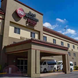 Best Western PLUS Monterrey Airport, hotell i Monterrey