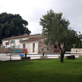 Domaine de Fontcouverte, hotel em Fontcouverte