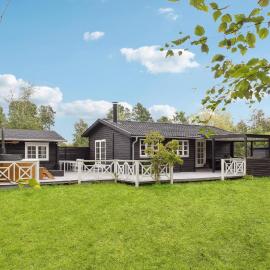 Amazing Home In Rødby With Wifi