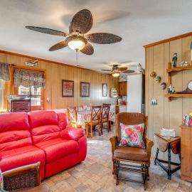 Kill Devil Hills Vacation Rental, Walk to Beach!, hotel u gradu Kil Devil Hils