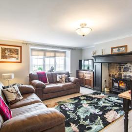 Flossy's House -Uk35020, hotel in Chatton