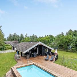 Lovely Home In Saltum With Sauna, hotel a Saltum