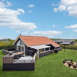 Holiday Home Jordbærvej Tarm Iv, hotel em Tarm