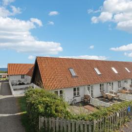 Awesome Apartment In Allinge With Wifi
