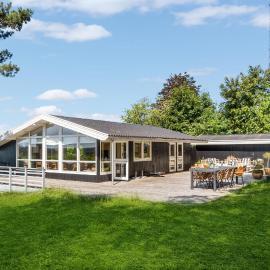 Amazing Home In Vejby With Wifi、Vejbyのホテル
