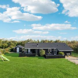 Awesome Home In Tarm With Sauna