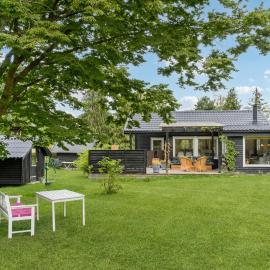 Beautiful Home In Vig With Wifi